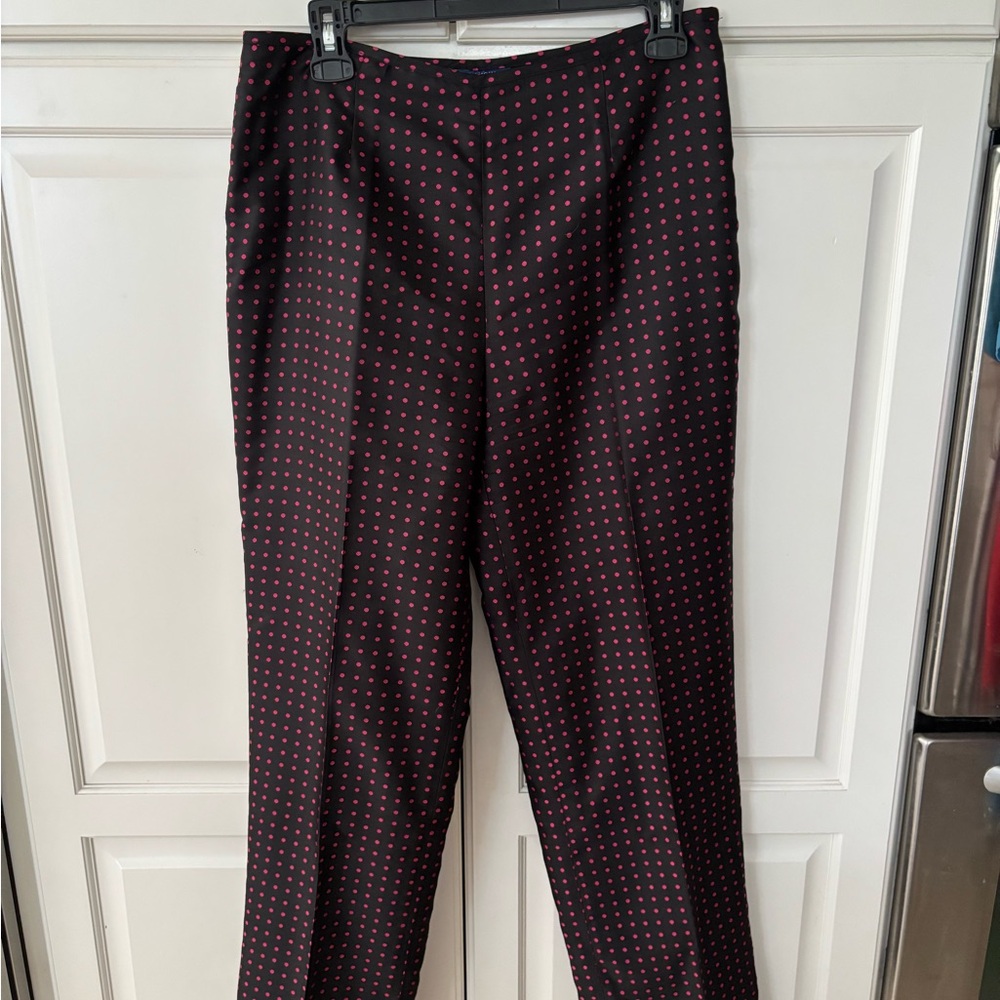 J‎ McLaughlin silk pants 8. Black with pink polka dot.